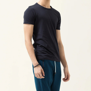 เสื้อยืดคุณภาพสูงสำหรับผู้ชายไซส์ใหญ่ พิมพ์ลายได้ตามต้องการ คอกลม แขนสั้น ผ้าฝ้าย 100% เสื้อยืดเปล่าสีพื้นสำหรับผู้ชาย - Product Image 4