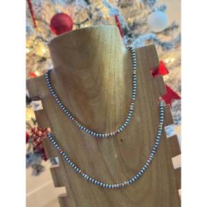 Collar de Perlas Navajo con Ostras Espinosas Rojas/Naranjas y Diamantes Incrustados en Plata de Ley, Cadena Chapada en Oro para Bodas y Regalos - Product Image 3