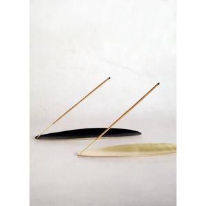 Porta Incienso Clásico de Madera con Forma de Bandeja Cuadrada para Varillas de Incienso Aromáticas, Meditación, Oraciones, Rituales y Exhibición Elegante en Mesa - Product Image 5