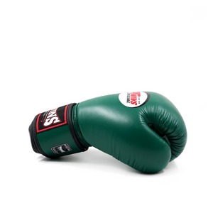 Gants de boxe jumeaux personnalisés de haute qualité en gros, logo personnalisé, cuir véritable, gants de kickboxing, de frappe, de sparring, de Muay Thai - Product Image 6