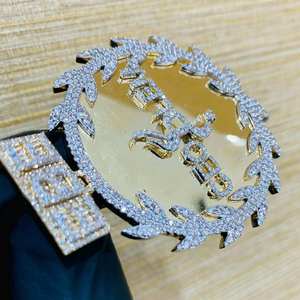 Pendentif en forme de couronne avec initiale en moissanite taille 4 carats, plaqué or jaune 18 carats, argent sterling 925, cadeau hip hop pour enfants - Product Image 4