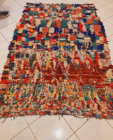 Tapis de Boucherouite au Design Vintage Chic, fait à la main marocain authentique grand tapis personnalisé