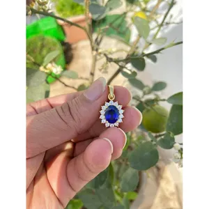 Pendentif en or 14 carats avec saphir bleu taille émeraude, diamant plaqué rhodium, forme de fleur, collier tendance en or rose - Product Image 2