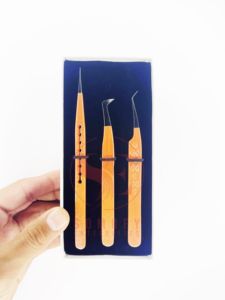 Pince à cils légère professionnelle 3 pièces boîte emballage fibre inoxydable pointe Volume Extensions de cils Twizzler - Product Image 5
