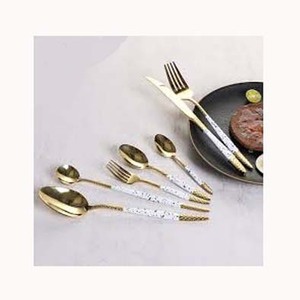 Juego de cubiertos con mango decorativo de cristal fino medio con diseño en relieve único pulido de espejo dorado de acero inoxidable - Product Image 1