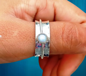 Precio de fábrica directo, nuevo estilo, 2025, anillo giratorio de perlas de agua dulce, ajuste de bisel de moda, joyería para boda, fiesta de compromiso - Product Image 1