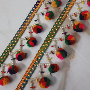 Rouleaux de garniture en dentelle à motifs pour l'artisanat de vêtements élégants et l'approvisionnement en gros d'accessoires de boutique avec des couleurs personnalisées - Product Image 1