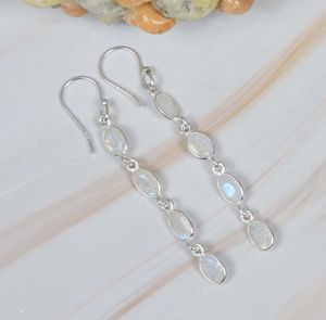 Pendientes colgantes clásicos de Plata de Ley 925 con piedra preciosa de piedra lunar de corte ovalado, joyería fina de 14gm para compromiso o aniversario - Product Image 1