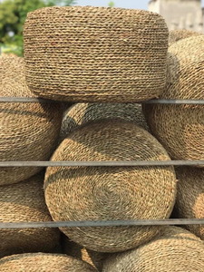 Pouf en jacinthe d'eau écologique pour des espaces de vie durables et un design d'intérieur naturel - Product Image 5