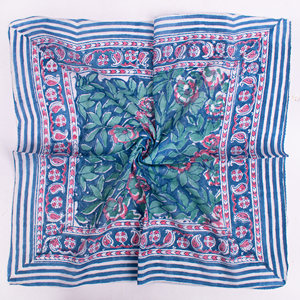 Bandana carré en coton imprimé floral, tissu de qualité supérieure, écologique, respirant, unisexe, durable, élégant - Product Image 4