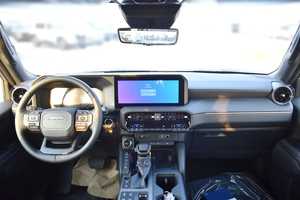 รถยนต์โตโยต้า ปราโด TXL ปี 2026 ใหม่เอี่ยม 7 ที่นั่ง 0 กม. 299 แรงม้า เครื่องยนต์ 4 สูบ เกียร์อัตโนมัติ มีขาย - Product Image 2