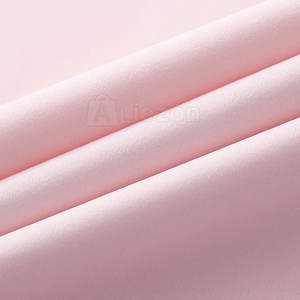 Short respirant de couleur unie pour femmes Design personnalisé Streetwear Short de fitness surdimensionné pour femmes - Product Image 4