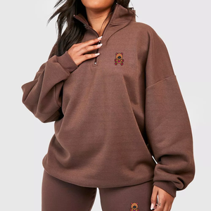 Conjunto de Sudadera con Capucha y Pantalones Cortos Deportivos Casuales para Mujer, Diseño Personalizado 2026, para Salidas Invernales, 100% Algodón Felpa - Product Image 1