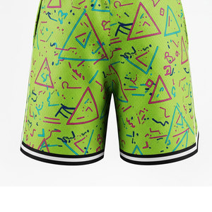 Shorts d'entraînement décontractés pour hommes en satin respirant, imprimés par transfert thermique, écologiques, séchage rapide, légers, performance optimale - Product Image 6