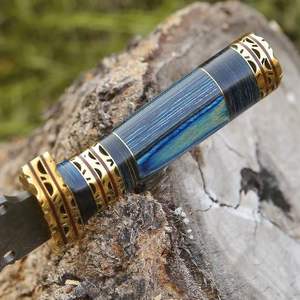 Cuchillo de Caza Hecho a Mano, Cuchillo de Supervivencia de Acero de Damasco con Mango de Madera, Personalizado con Funda de Cuero - Product Image 4