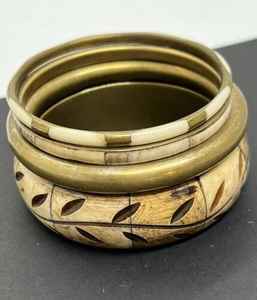 กำไลข้อมือแฟชั่นทำจากทองเหลืองฮอร์นอย่างหรูหราดีไซน์น่าทึ่ง - Product Image 6