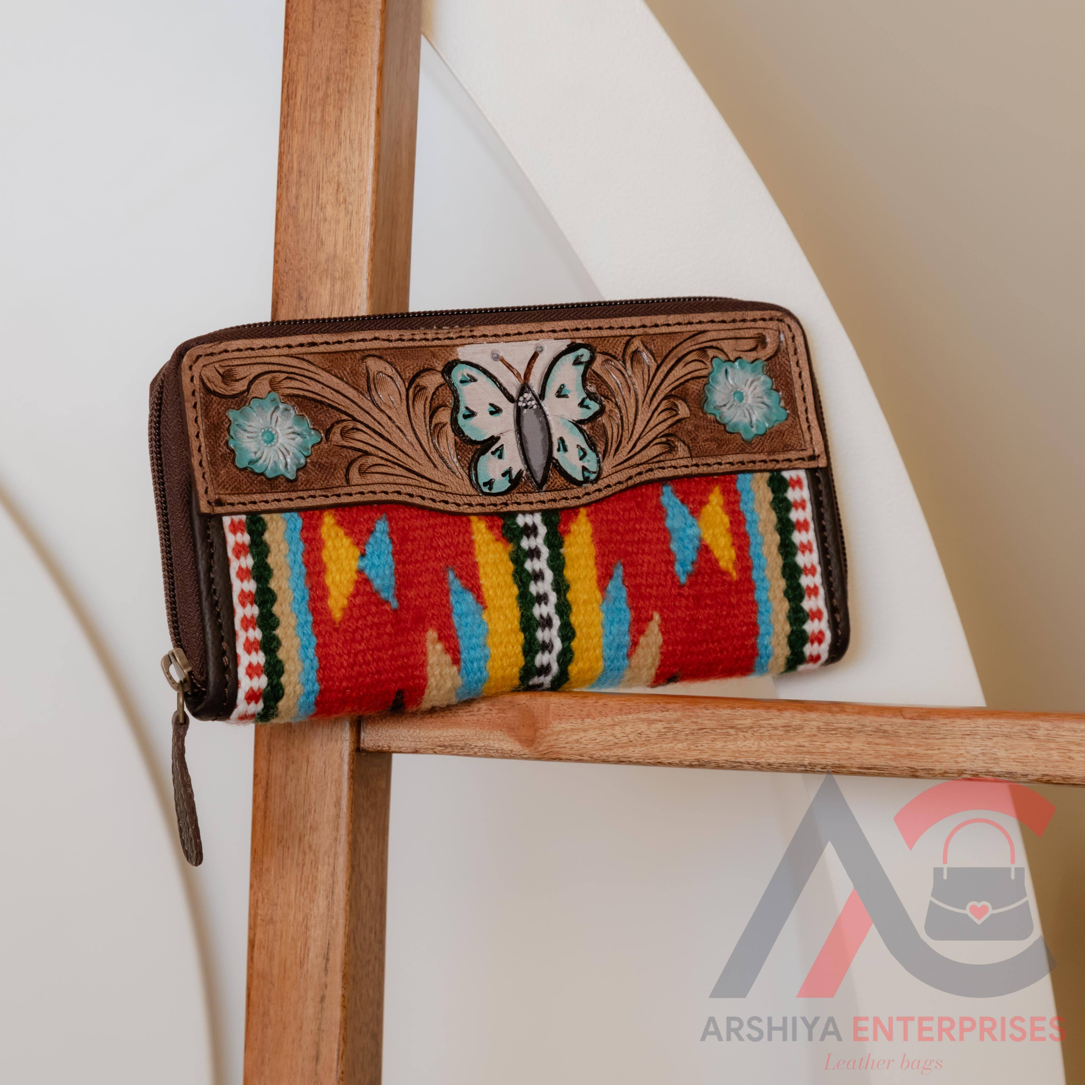 สีน้ำตาล &amp; สีแดง