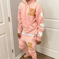 Conjunto de chándal de invierno de moda con estampado serigrafiado, sudadera con capucha corta de dobladillo sin rematar y pantalones de chándal de forro polar acampanados apilados para hombre y maternidad