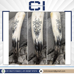 Tasse en corne à boire polie personnalisable de haute qualité Artisanat naturel pour des tasses à bière décoratives étonnantes! - Product Image 6