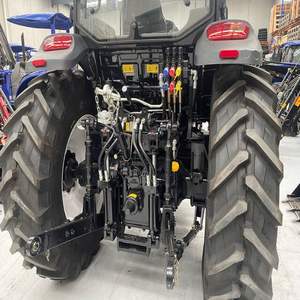 รถแทรกเตอร์ LOVOL M1304 TQ 130 แรงม้า แบบมีห้องโดยสาร - Product Image 1