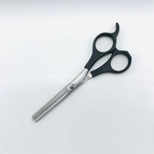 Tijeras profesionales de belleza para peluquería, tijeras finas con hoja de acero inoxidable y mango de plástico de goma para un corte eficiente - Product Image 4