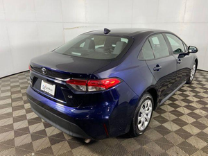 (T&D) Corolla LE Usado 2025 - Product Image 4