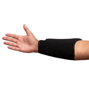 Protector de brazo de tiro con arco con logotipo personalizado para protección de tiro hecho con materiales resistentes adecuados para principiantes y profesionales - Product Image 2