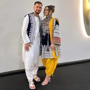 Vestido Largo Tradicional Afgano Vintage con Encaje, Botones Naturales, Estilo Étnico Tribal Bohemio, Hecho a Mano, Ecológico y Transpirable para Mujer, Venta al Por Mayor - Product Image 2