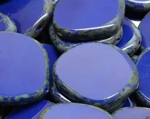 Perles tchèques en verre taillé de table de qualité supérieure, précision artisanale pour la fabrication de bijoux et l'artisanat, approvisionnement en vrac en gros - Product Image 4
