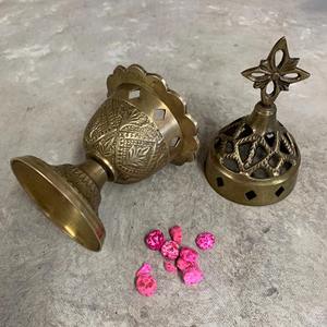 Brûleur d'encens décoratif Brûleur d'encens en laiton pour la méditation Temple Culte Église Pooja Aromathérapie Brûleur d'encens spirituel - Product Image 2