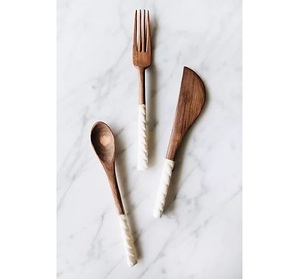 Elegante juego de cubiertos de metal pulido Essentials Juego de cubiertos de metal pulido Comedor diario - Product Image 2