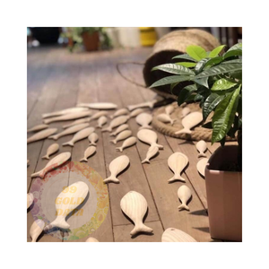 Pièce décorative de poisson en bois fabriquée à la main Décoration intérieure élégante et naturelle au meilleur prix - Product Image 3