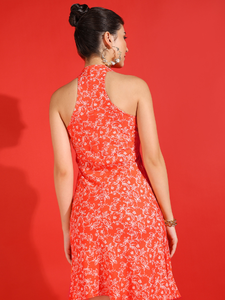 Robe courte élégante à imprimé floral en rayonne orange pour femmes, sans manches, col en V, idéale pour les occasions décontractées et l'été - Product Image 2