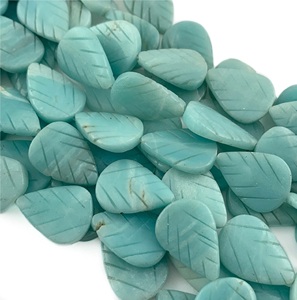 งานแกะสลักรูปใบไม้ด้วยมือสำหรับต่างหูจี้อัญมณีแกะสลักรูปหัวใจขนาดเล็กจากอะเมซอนไนท์ - Product Image 3