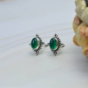 Boucles d'oreilles fines en argent sterling 925 avec pierre précieuse ovale brillante en onyx vert, pour femmes, délicates, pour mariage, fête, anniversaire, cadeaux - Product Image 3