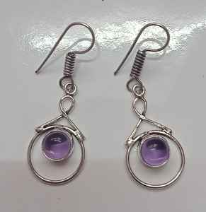 Boucles d'oreilles créoles en laiton oxydé allemand faites à la main de bonne qualité avec pierre colorée, bijoux de mode bohème, vente en gros depuis l'Inde - Product Image 4