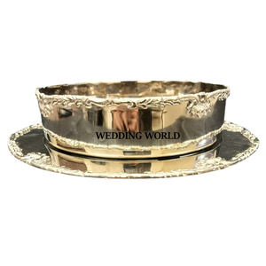 La mayoría de las tendencias del cuenco de chocolate de metal en Oriente Medio Cuenco dulce con acabado plateado brillante Cuenco de chocolate en relieve de lujo de forma redonda - Product Image 4