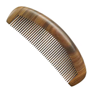 Peine de madera hecho a mano de calidad premium para cabello y oso Venta caliente y peine de madera al por mayor para pelos disponibles - Product Image 6