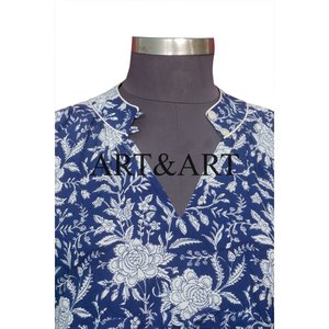 Robe midi florale en coton faite à la main pour femmes, écologique, col en V, manches courtes, taille naturelle, style léger pour l'été - Product Image 4