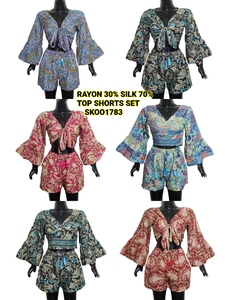 ชุดเสื้อผ้าไหมสังเคราะห์กางเกงขาสั้นเข้าคู่กับ30% ผ้าระดับไฮเอนด์แฟชั่นใหม่ชุดผ้าเรยอนนุ่มลื่นระบายอากาศได้ดีสำหรับผู้หญิง - Product Image 3