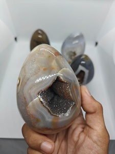 Œuf d'agate druzy naturelle, cristal scintillant, géode, pierre polie, cadeau spirituel pour la méditation et la guérison - Product Image 6