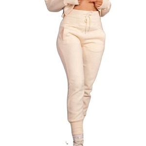 Pantalones Deportivos Apilados Personalizados al por Mayor para Mujer, 100% Algodón Ecológico, de Secado Rápido, con Abertura Lateral y Logotipo Personalizado - Product Image 1