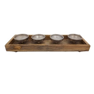 Bougeoir décoratif en aluminium et en bois pour la maison Bois de manguier brut nickelé fini personnalisé - Product Image 1