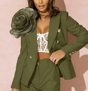 A9110 <span class=keywords><strong>Blazer</strong></span> für Damen im Western-Stil, Amy Green, mit 3D-Blumen, Große Größen, Wintermäntel und -jacken für Damen - Product Image 1