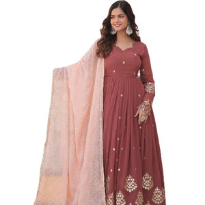 El último diseñador Faux Georgette con hilo Zari y bordado de lentejuelas vestido Anarkali de Fab Zone - Product Image 1