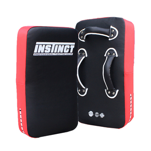 แผ่นรองเตะโค้งหนัง PU ผลิตโดย OEM คุณภาพดีที่สุด สำหรับฝึกมวยไทย ป้องกันการเตะและต่อย - Product Image 1