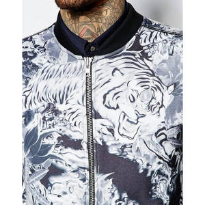 Veste bomber décontractée en coton de soie noire ajustée pour homme de haute qualité avec logo personnalisé sur le devant et doublure en polaire - Product Image 6