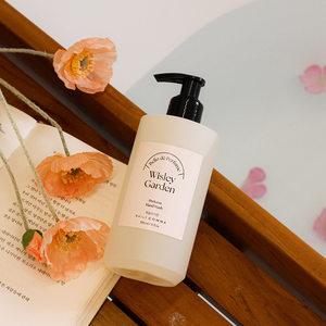 Jabón de Manos Belle De Parfum 300ml, Loción/Líquido de Lavado Diario, Jabón de Baño con Glicerina y Agua - Product Image 3