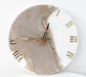 Reloj de pared de resina epoxi de lujo Diseño sofisticado con patrón de adorno para la decoración del hogar Materiales de alta calidad a un precio - Product Image 5