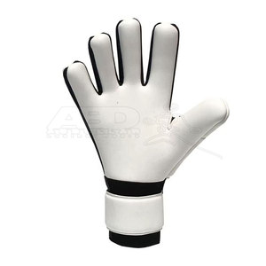 Gants de gardien de but légers conçus pour une flexibilité de confort et une protection maximale des mains Gants de gardien de but de football - Product Image 3